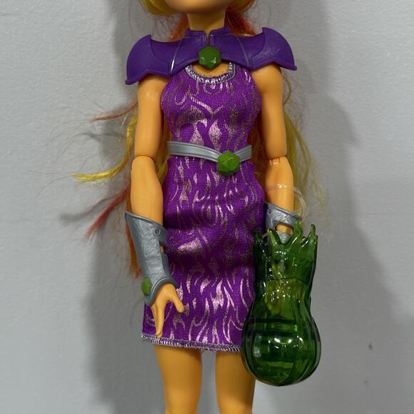 Mattel DC Super Hero Girls Teen Titans Intergalactic Gala Starfire Action Doll - Picture 4 of 9
